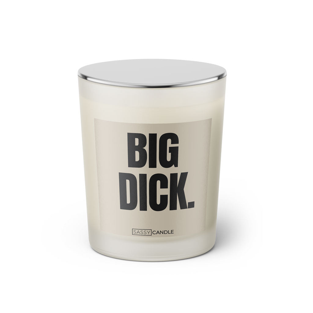 Duftkerze mit Spruch: Big Dick. Farbe beige und schwarz von Sassy Candle.