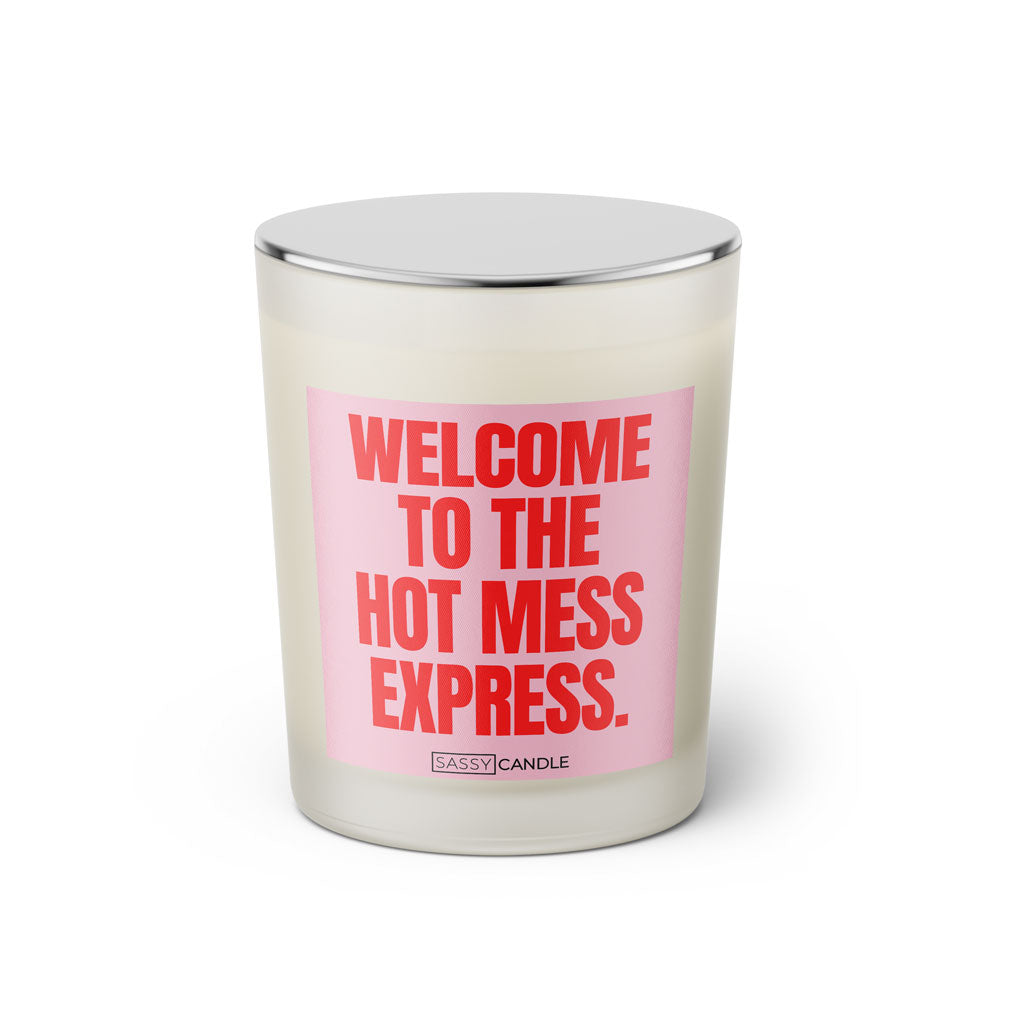 Duftkerze mit witzigen Spruch: Welcome to the hot mess express. Farbe rosa und pink von Sassy Candle.