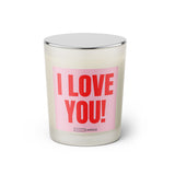 Duftkerze mit witzigem Spruch: I love you. Farbe rosa und pinke Schrift. Kerzenglas mit silbernem geschlossenem Deckel von SassyCandle.
