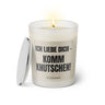 Duftkerze mit witzigen Spruch: Ich liebe dich. Komm knutschen! Farbe beige und schwarz mit silbernem Deckel von Sassy Candle.