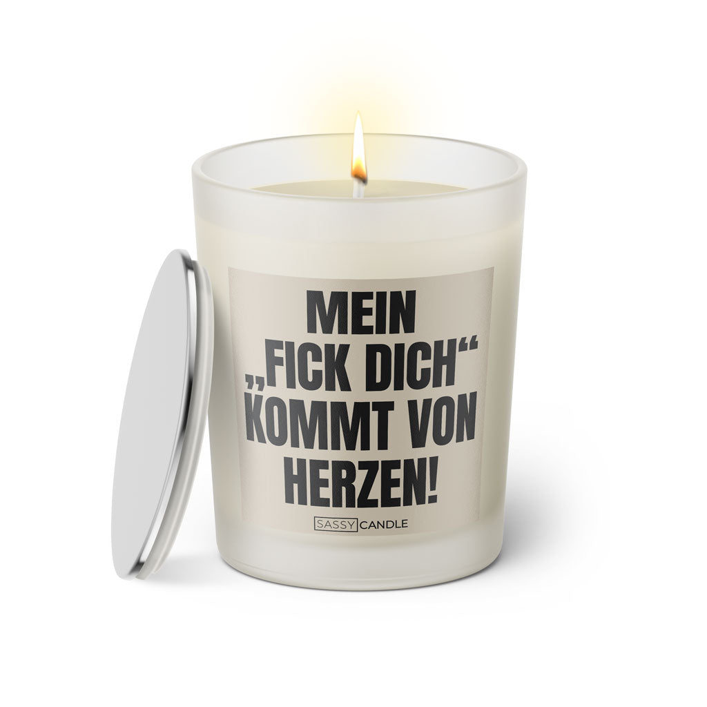 Duftkerze mit witzigem Spruch: Mein "fick dich" kommt von Herzen! Farbe beige und schwarz mit silbernem Deckel von Sassy Candle.