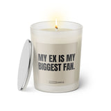 Duftkerze mit witzigem Spruch: My Ex is my biggest fan. Farbe beige und schwarze Schrift. Kerzenglas mit silbernem Deckel von SassyCandle.