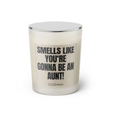 Duftkerze mit witzigen Spruch: Smells like you're gonna be an Aunt! Farbe beige und schwarz von Sassy Candle.