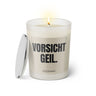 Duftkerze mit Spruch: Vorsicht geil. Farbe beige und schwarz von Sassy Candle.