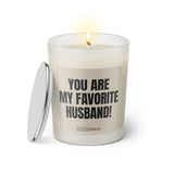 Duftkerze mit witzigen Spruch: You are my favorite husband. Farbe beige und schwarz mit silbernem Kerzendeckel von Sassy Candle.